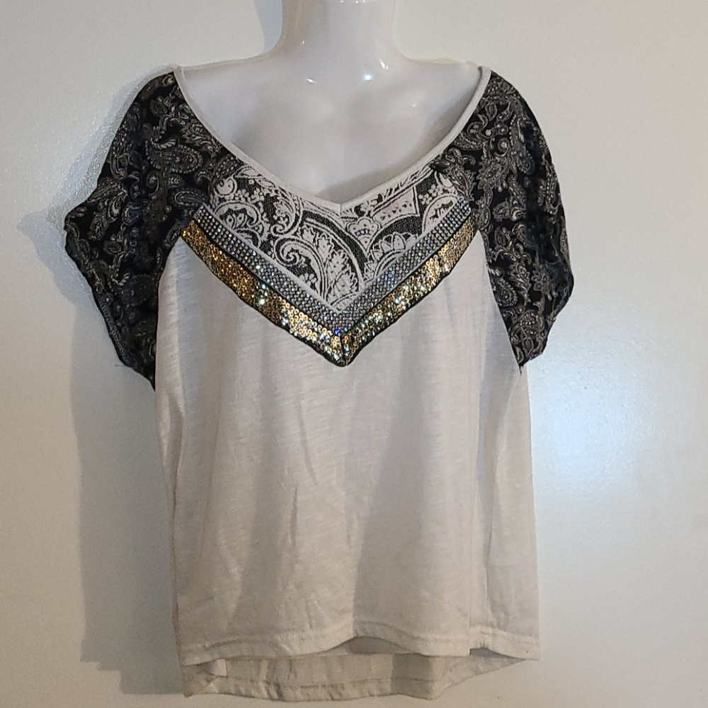 Off white sequined Miss Me shirt